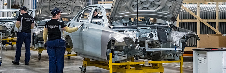 фото "Автодом" приобретает активы Mercedes-Benz в России к концу февраля